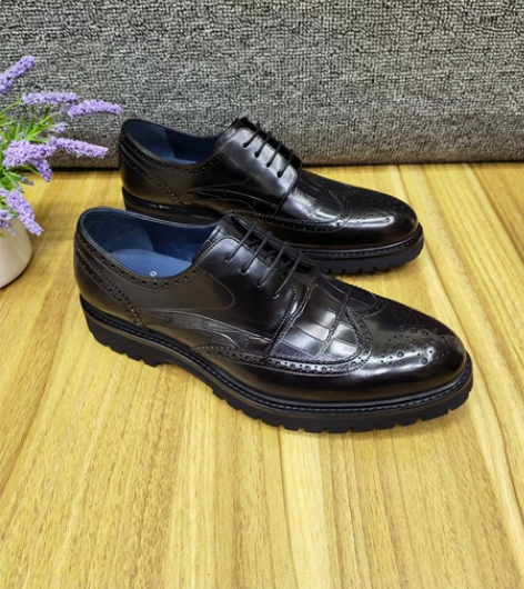 巴勒堡 40码专柜高端真皮男鞋黑色系带布洛...