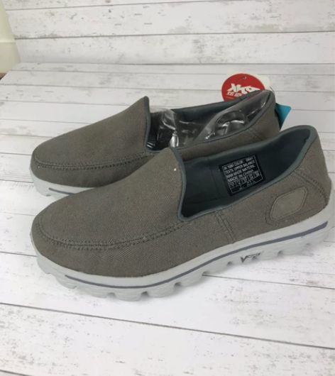 全新外贸余单休闲布鞋，厚底轻便，穿过就知道...