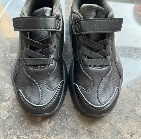 彪马老爹鞋，29码，内长17.5，全新无鞋...