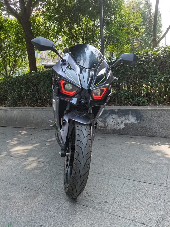 低价出售此车，准新车，手续齐全，国四电喷，...