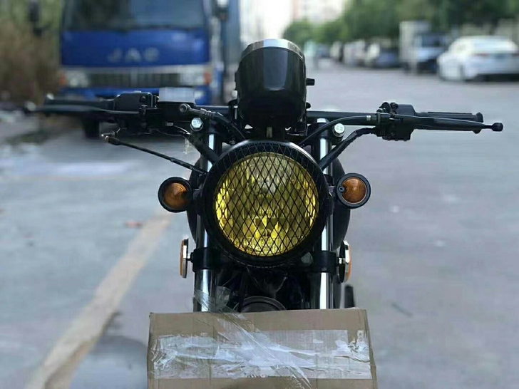 铃木复古125cc，车况提速可以，力道很好...