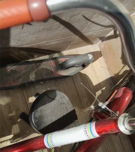 凤凰女士20寸车子，买来给孩子骑，她觉得大...