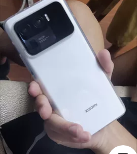 小米11ultra买来一个多月 手机成色非...