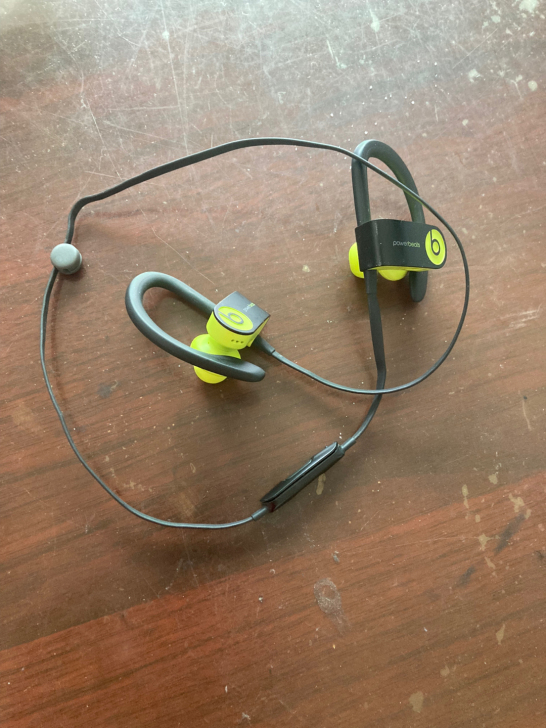 PowerBeats3魔音蓝牙耳机，原装正...