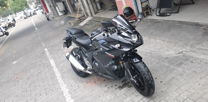 铃木   GSX 250     准新车2...