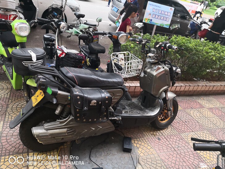 岛内二手   祖玛电动车   1000  ...