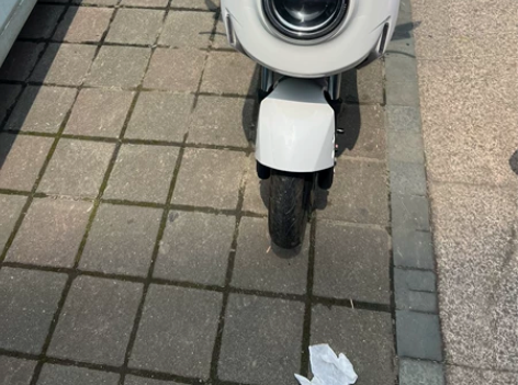 精品二手女士一手车入手才几个月 感兴趣的话...