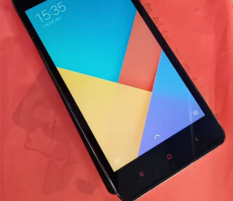 出自用一手闲置小米手机,成色8成新,屏幕无...