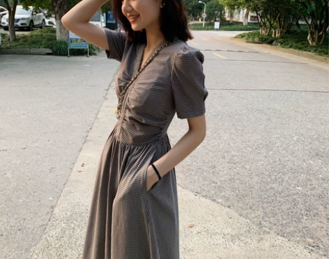 连衣裙2021新夏显瘦法式茶歇裙复古中长款...