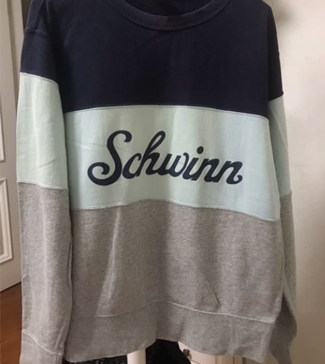 男士男款三色长袖卫衣 S码 领口处好像有一...