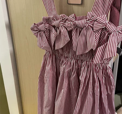 条纹背带裙(全新带吊牌) 可单穿也可各种搭...