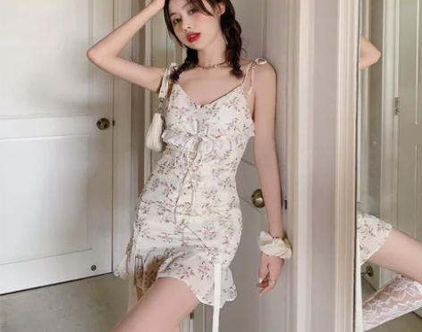 碎花吊带连衣裙法式修身蕾丝纯欲性感包臀裙 ...