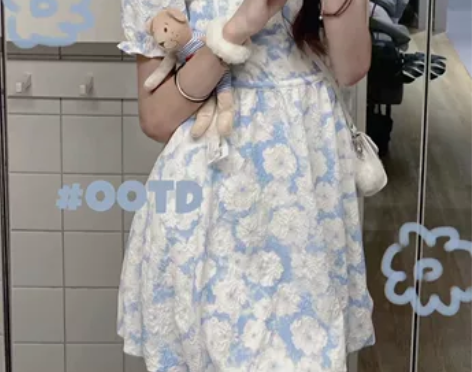夏季甜美碎花裙显瘦温柔初恋裙小众方领花苞裙...