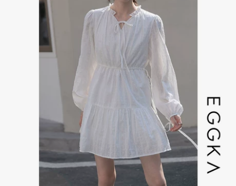 ?学院风绑带白色2021早春连衣裙女小个子...