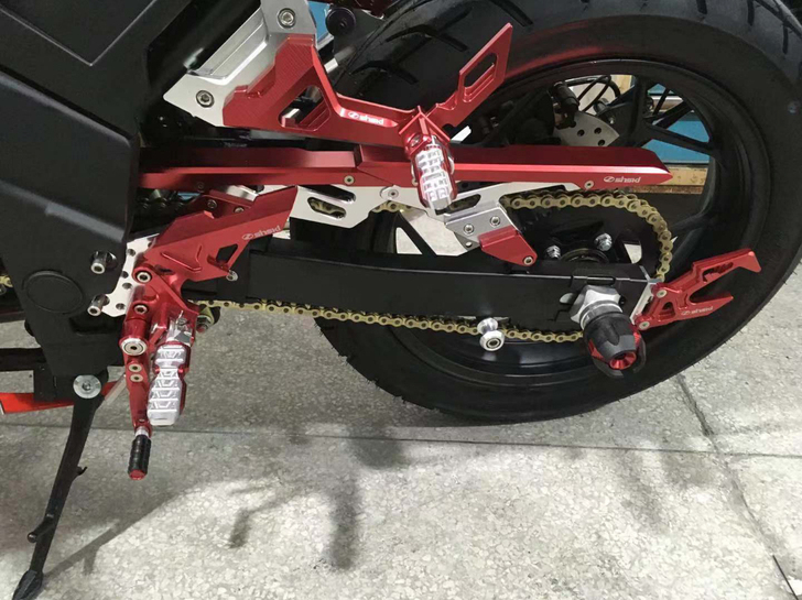 蛟龙400原厂改装件