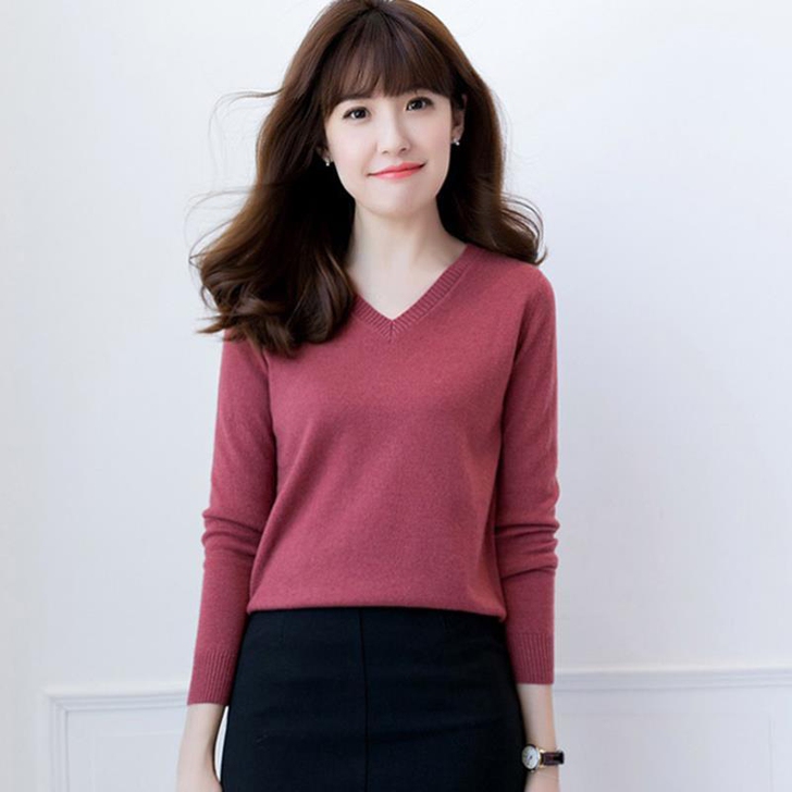 羊绒衫女秋冬2018新款v领修身短款打底针...