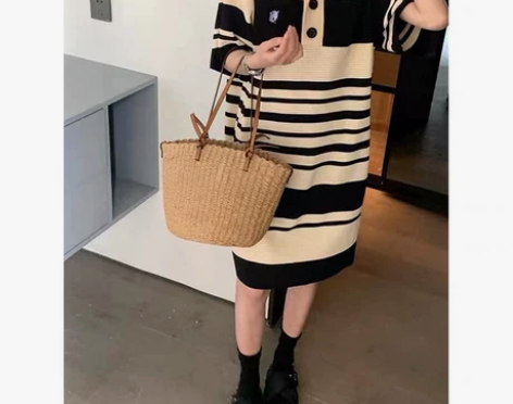 夏季2022新款女装韩系小众设计条纹pol...