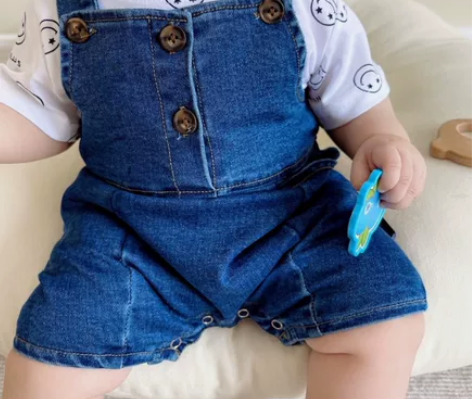 宝宝夏季牛仔韩版背带裤！裆部有摁扣！方便换...