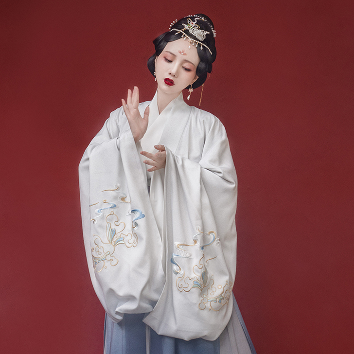 重回汉唐 民族装舞台装
