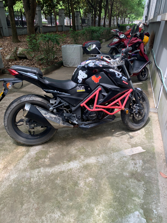 上牌2年的枭风9号200cc，个人一手车，...