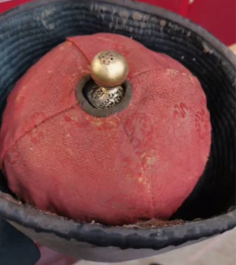 一个清中期官帽暖帽自然磨损包浆帽顶底座代工...