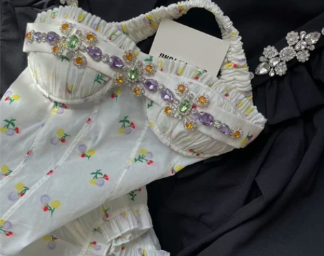 嗲精背心女外穿潮新款夏天碎花抹胸法式重工…...