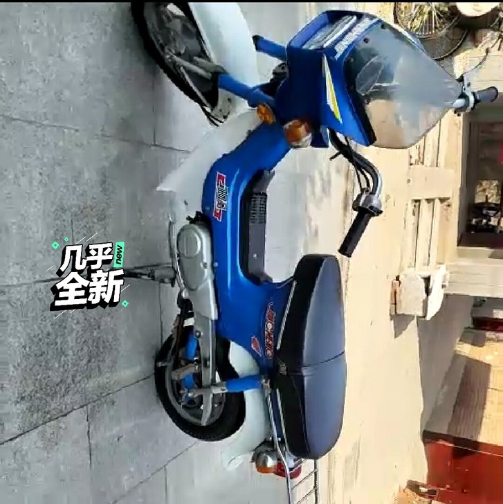 老丈人的座驾，老人家年龄大了很少骑，才几千...