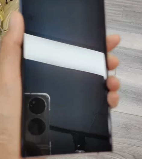 三星Galaxy Note20 Ultra...