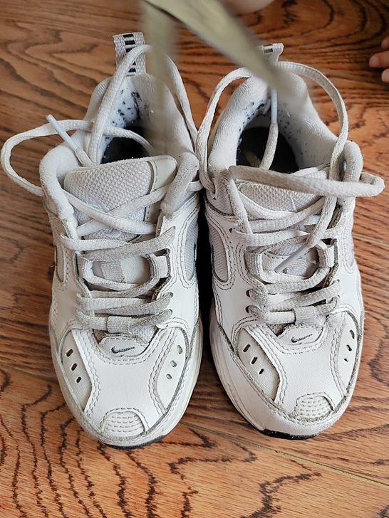 儿童运动鞋 nike m2k 内长18cm...