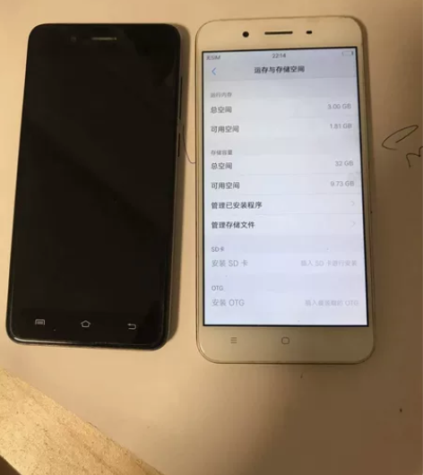 vivoY66，两台一样，成色如图，3+3...