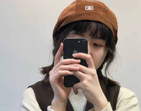 大头岚岚日系灯芯绒刺绣复古前进帽子女秋冬文...