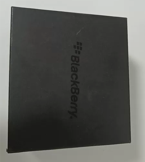 黑莓手机，全新 感兴趣的话点“我想要”和我...