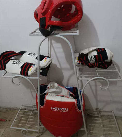 跆拳道护具 九成新 孩子没咋穿  就不练跆...