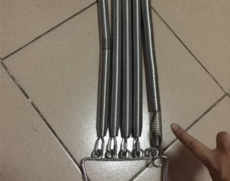 健身器材 拉力器10自取不包邮，太沉，有点...