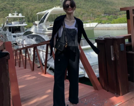 ?拼色少女感休闲背带裤女春韩版宽松洋气直筒...