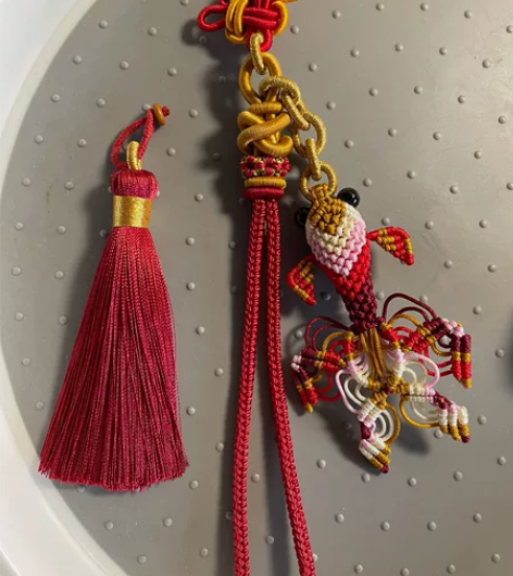 手机挂绳 包挂 手工编绳 可定制款式颜色哈...