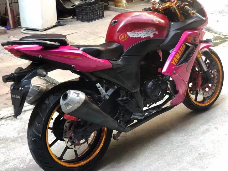 全新公路赛车二手摩托车精品车本田，铃木，雅...