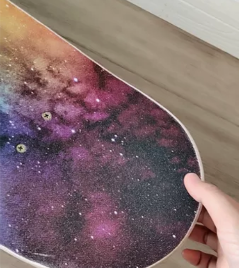 驰远星空滑板闪光轮 感兴趣的话点“我想要”...