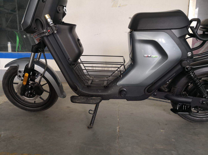 小牛电动车U+B专用中框全新 全新 全新