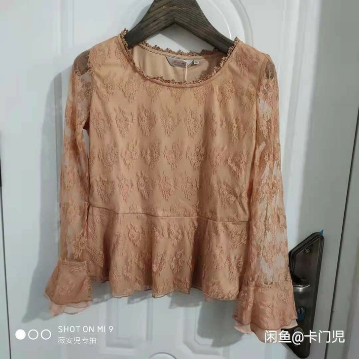 m码烟花烫寻心喇叭袖打底清新蕾丝衫