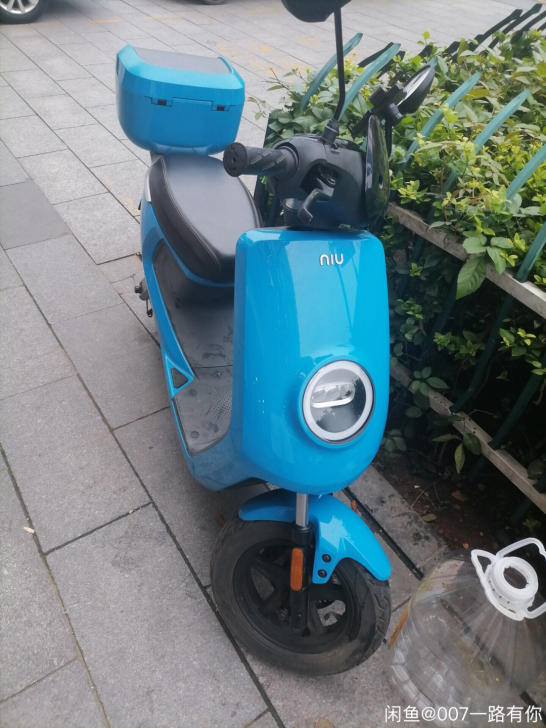 收台1000左右得电动车，48v就行，是收...