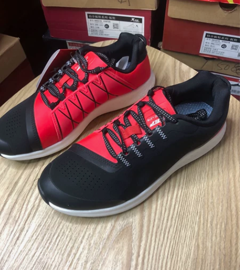 特步跑鞋37码女鞋青少年鞋 全新鞋，正品特...