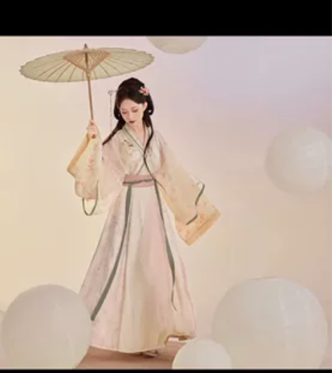 #汉服古装 出七月夕 山有木兮 9.9成新...