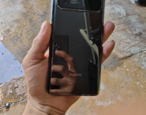 出自用小米11u 边角轻微磕碰，12+25...