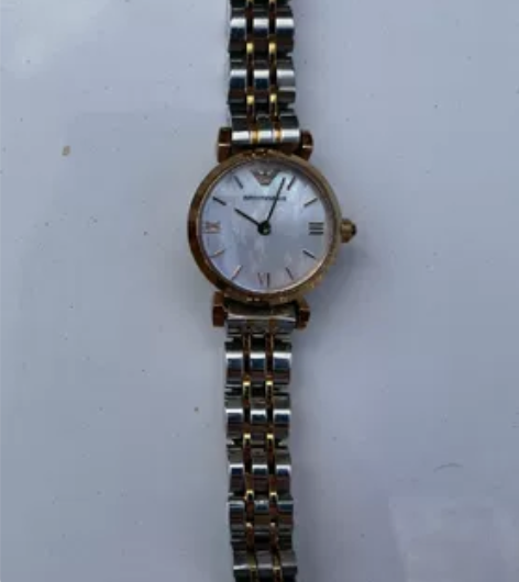 阿玛尼手表 因买了AppleWatch ...