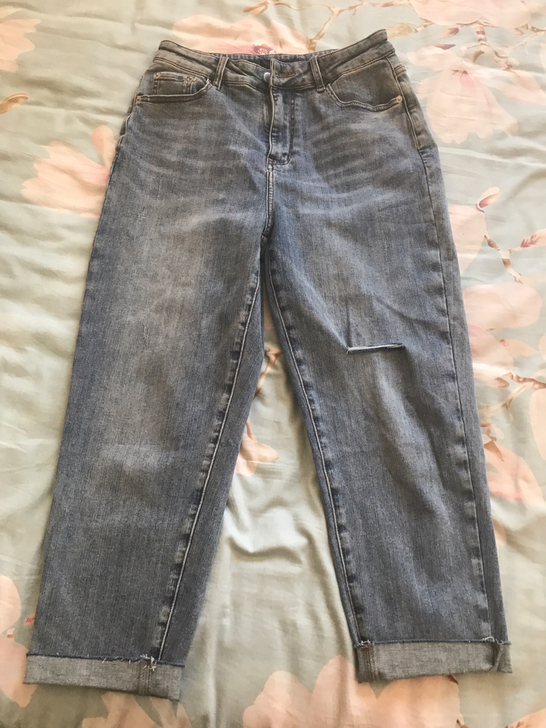 品牌 女 牛仔裤 腰围70售出不退不换