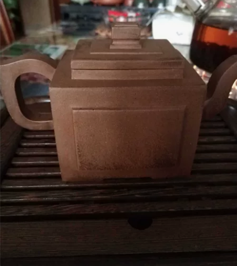 清代-权寅赦记 四方壶  紫砂壶 老壶 容...