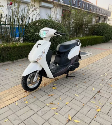 林海雅马哈踏板 牌证齐全 成色如图 嘎嘎板...