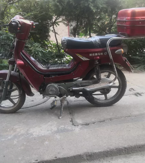 重庆雅马哈摩托车非常好点火非常省油拿到手就...