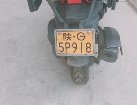 因工作需要，忍痛出手个人一手踏板adv一台...